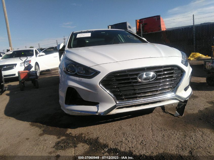 2019 HYUNDAI SONATA SE - 5NPE24AFXKH770142