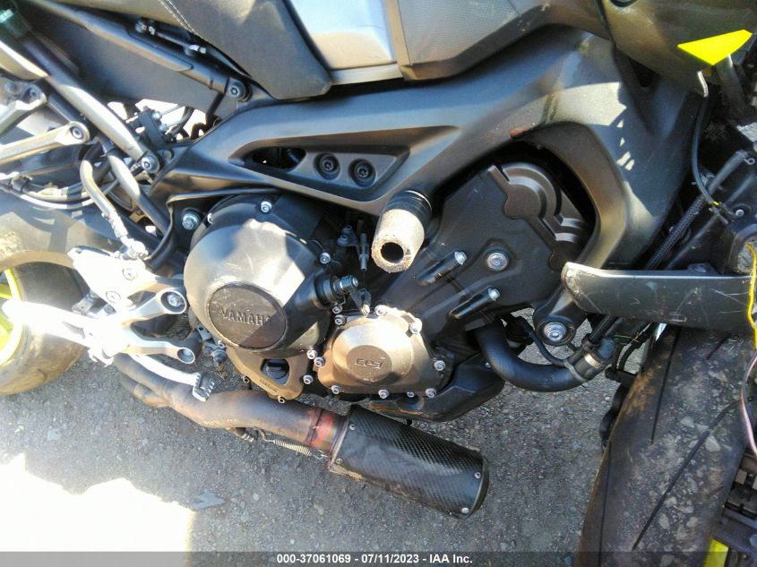 2018 YAMAHA MT09 C JYARN53Y6JA000700