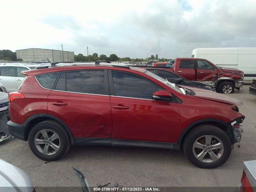 2015 TOYOTA RAV4 XLE - 2T3WFREV8FW206138