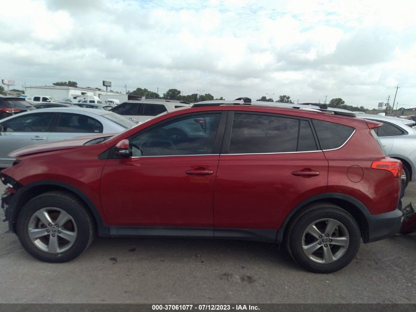 2015 TOYOTA RAV4 XLE - 2T3WFREV8FW206138
