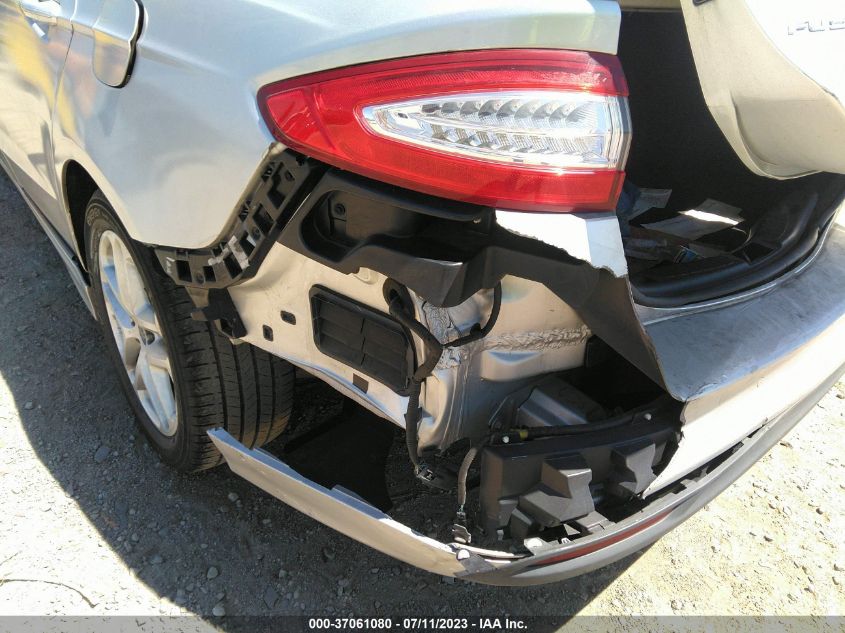 2015 FORD FUSION SE - 3FA6P0H78FR229452