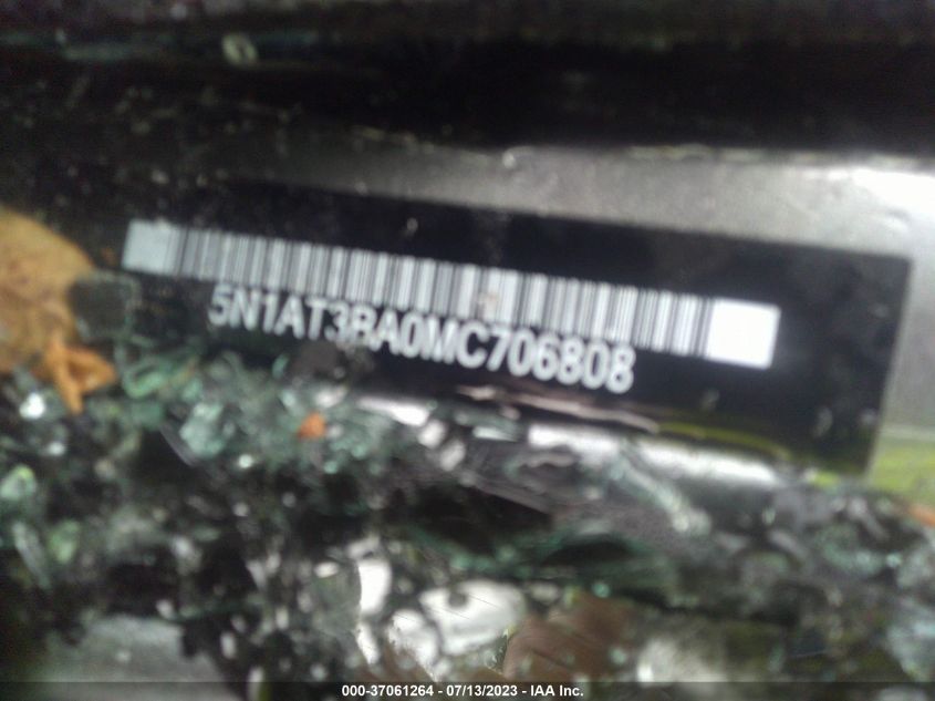 2021 NISSAN ROGUE SV - 5N1AT3BA0MC706808