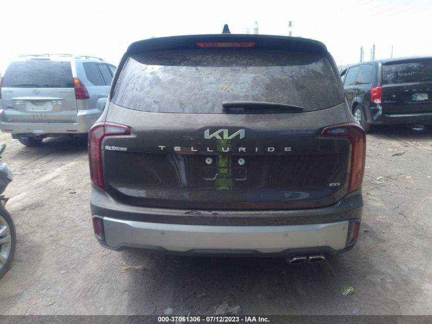 2023 KIA TELLURIDE S - 5XYP6DGC3PG392772
