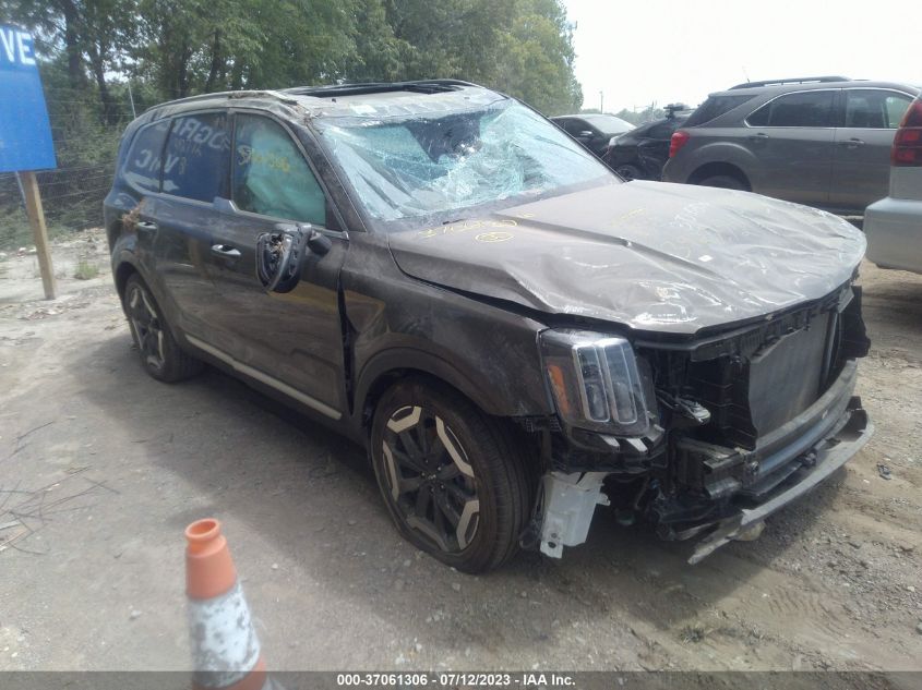 2023 KIA TELLURIDE S - 5XYP6DGC3PG392772