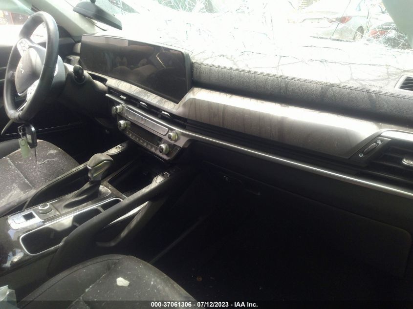 2023 KIA TELLURIDE S - 5XYP6DGC3PG392772