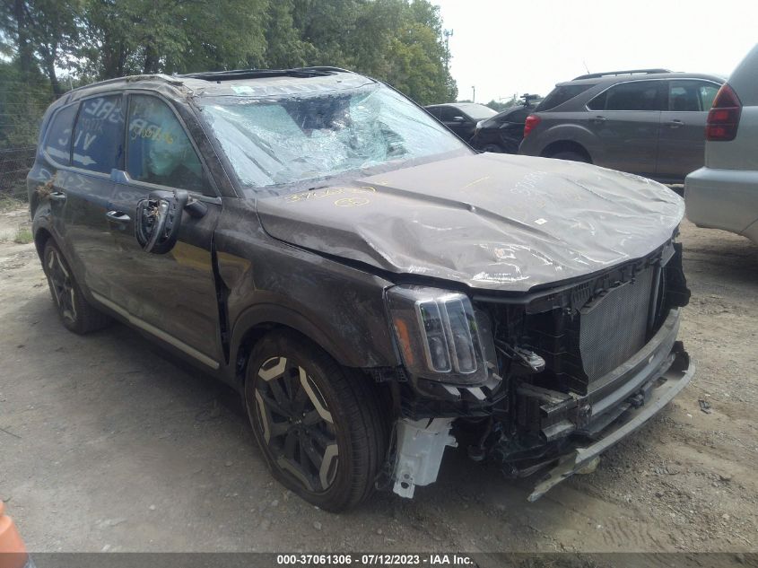 2023 KIA TELLURIDE S - 5XYP6DGC3PG392772