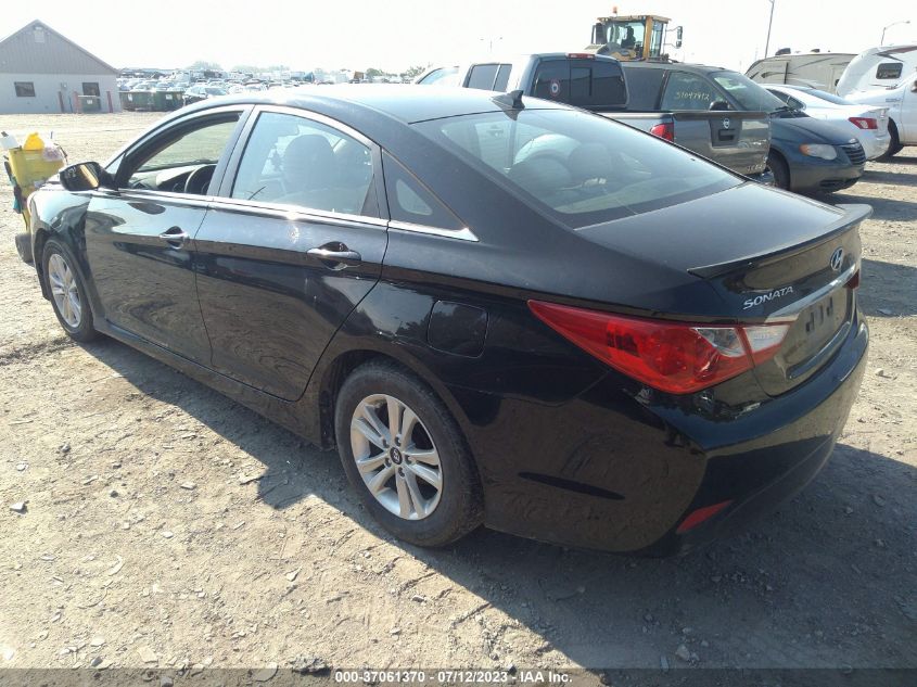 2014 HYUNDAI SONATA GLS - 5NPEB4AC2EH827556