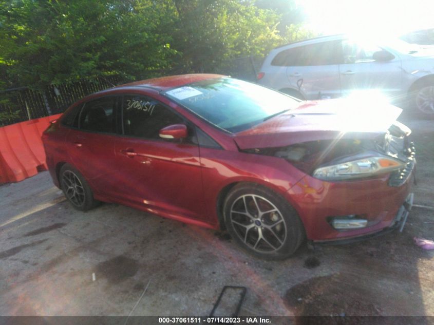 2015 FORD FOCUS SE - 1FADP3F28FL220460