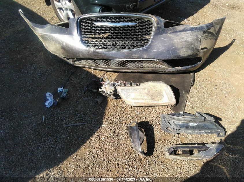 2018 CHRYSLER 300 TOURING L - 2C3CCARG3JH143097
