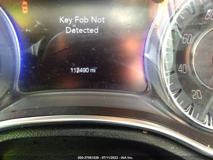 2019 CHRYSLER 300 LIMITED - 2C3CCAEG0KH528057