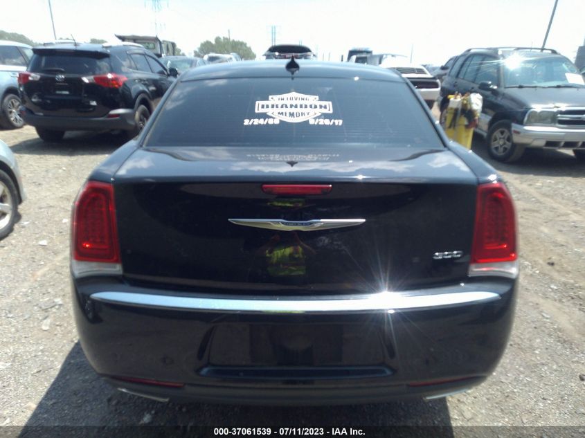 2019 CHRYSLER 300 LIMITED - 2C3CCAEG0KH528057