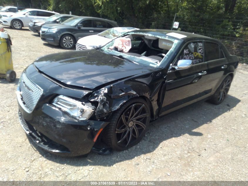 2019 CHRYSLER 300 LIMITED - 2C3CCAEG0KH528057