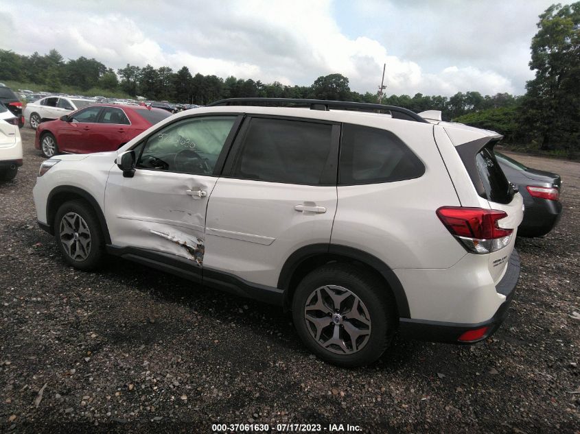 2019 SUBARU FORESTER PREMIUM - JF2SKAEC3KH450825