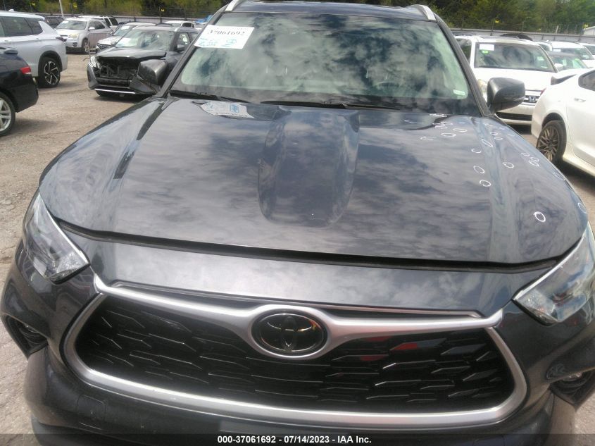 2022 TOYOTA HIGHLANDER XLE - 5TDGZRAH5NS553535