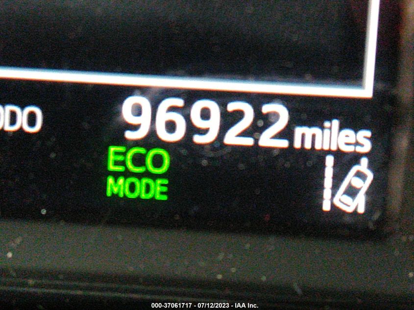 2017 TOYOTA RAV4 LE - JTMBFREV9HJ170783