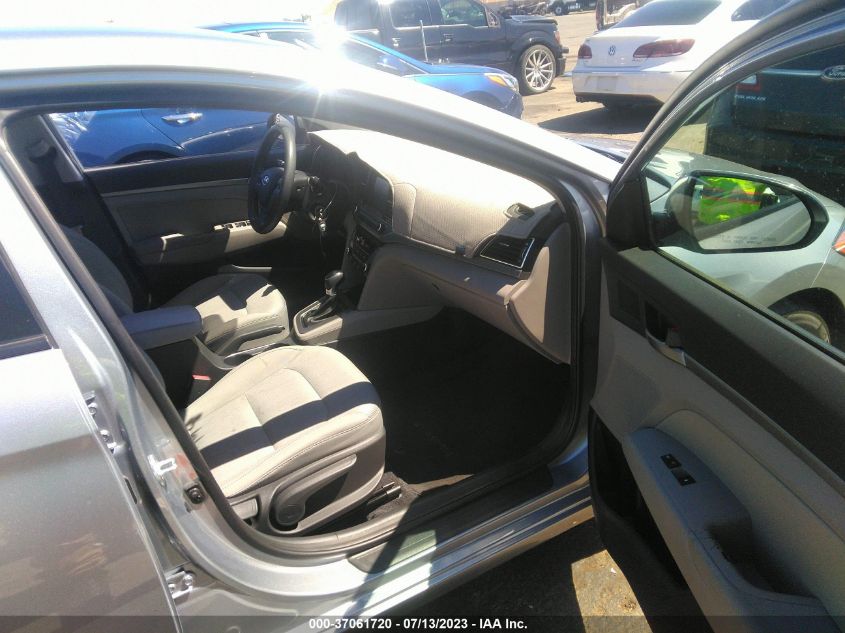 2017 HYUNDAI ELANTRA SE - 5NPD84LF0HH034892