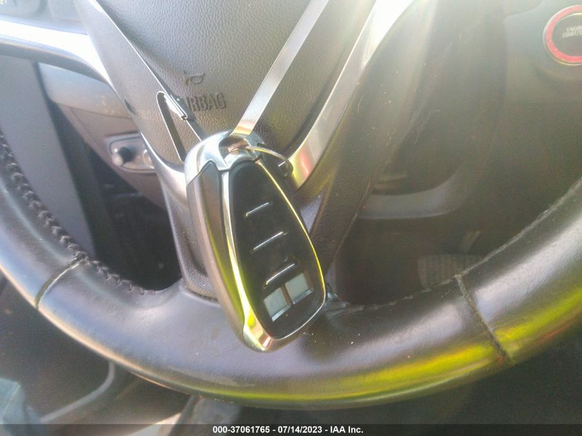 2019 CHEVROLET EQUINOX LT - 2GNAXVEXXK6221108