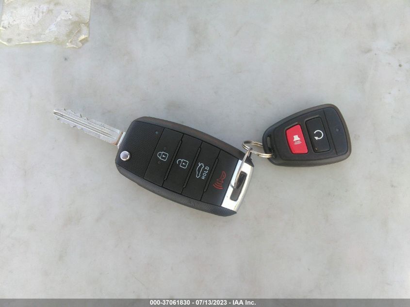 2016 KIA FORTE LX - KNAFX4A64G5488847