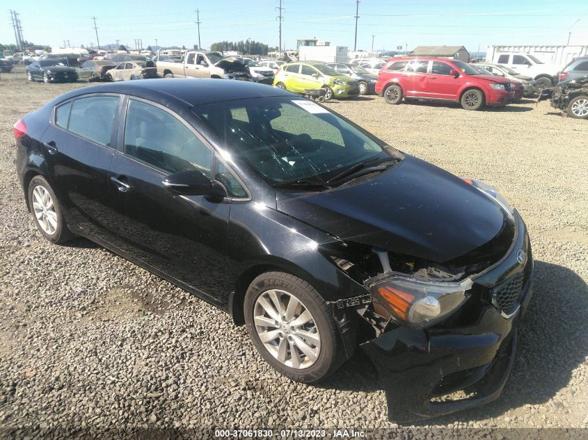 2016 KIA FORTE LX - KNAFX4A64G5488847