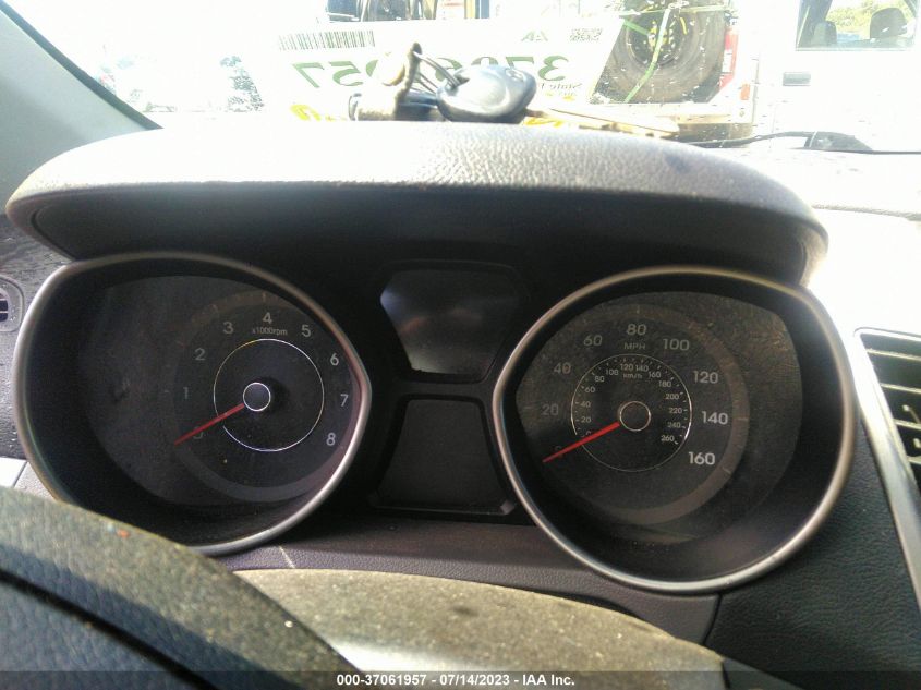 2015 HYUNDAI ELANTRA SE - 5NPDH4AE6FH573346
