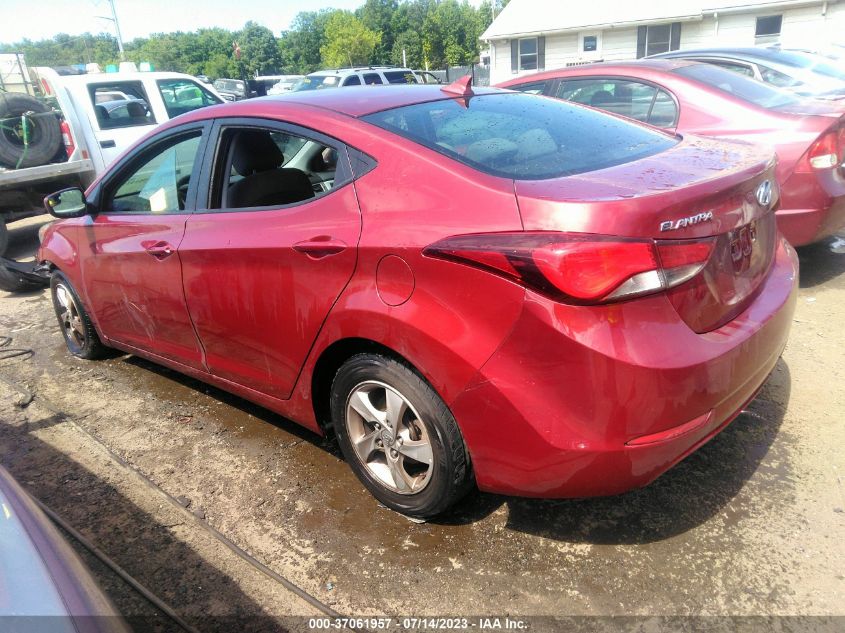 2015 HYUNDAI ELANTRA SE - 5NPDH4AE6FH573346