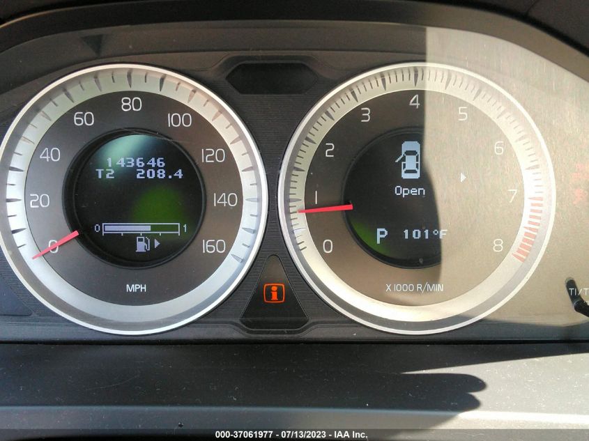 2013 VOLVO S60 T5 - YV1612FS8D2229431