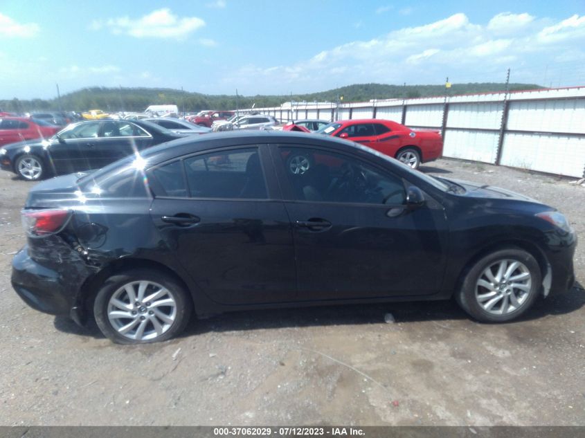 2013 MAZDA MAZDA3 I GRAND TOURING - JM1BL1W76D1784792