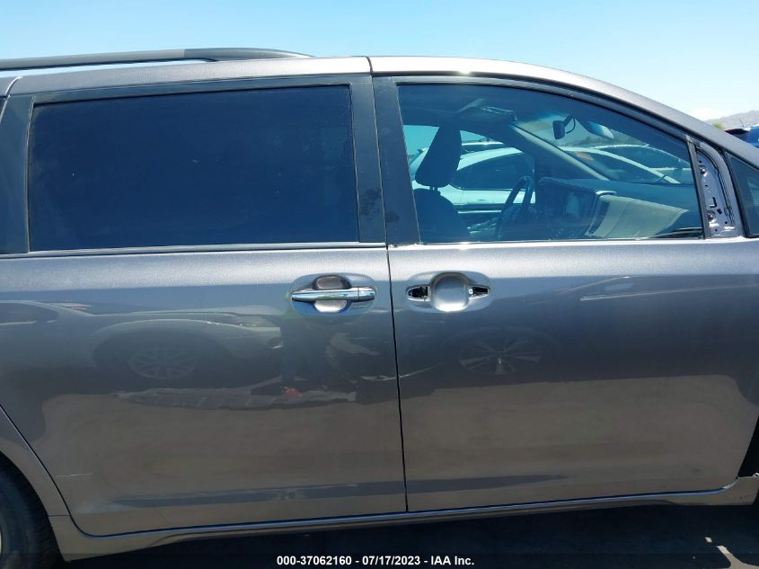 2017 TOYOTA SIENNA XLE AUTO ACCESS - 5TDYZ3DCXHS855327