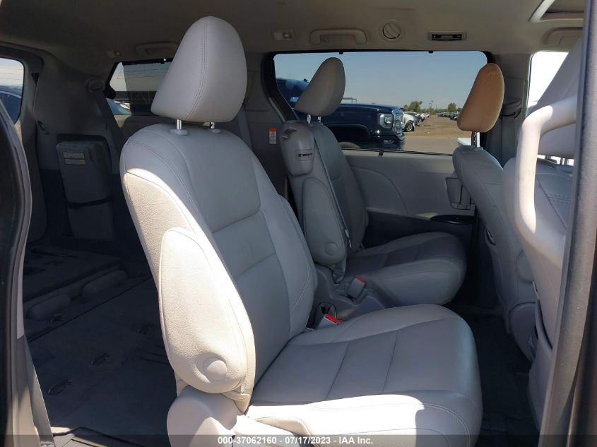 2017 TOYOTA SIENNA XLE AUTO ACCESS - 5TDYZ3DCXHS855327