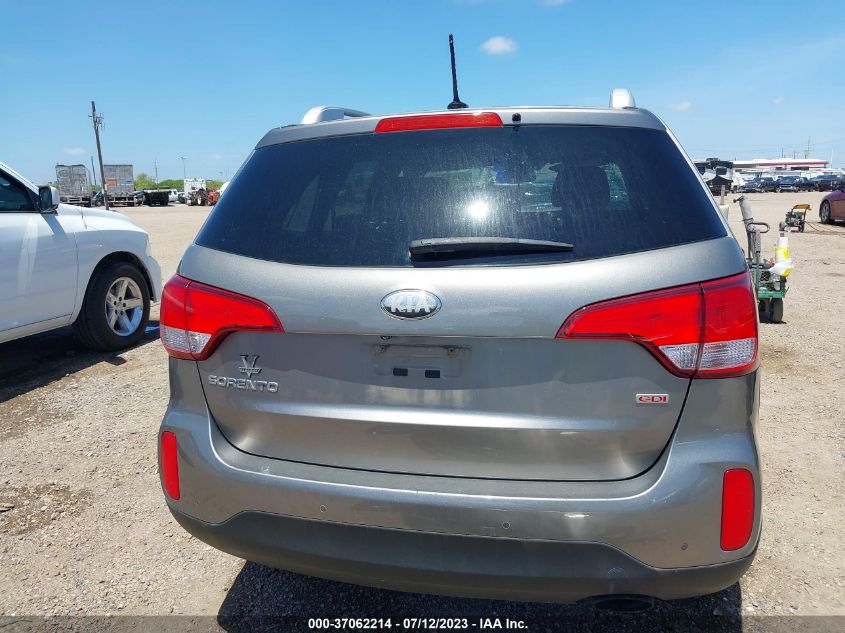 2014 KIA SORENTO LX - 5XYKT3A60EG455324