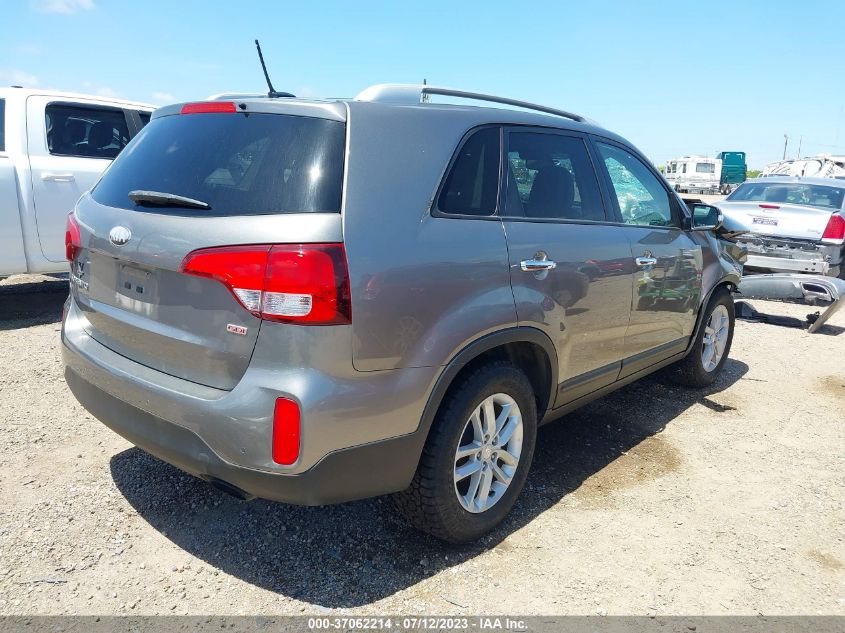 2014 KIA SORENTO LX - 5XYKT3A60EG455324