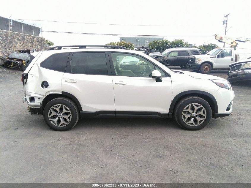 2023 SUBARU FORESTER PREMIUM - JF2SKADC8PH419482