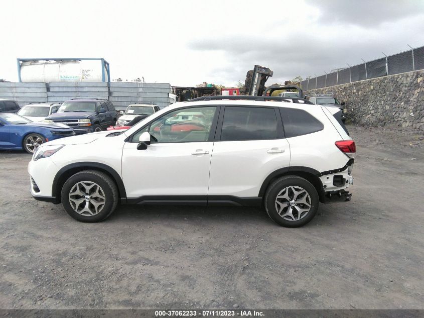 2023 SUBARU FORESTER PREMIUM - JF2SKADC8PH419482