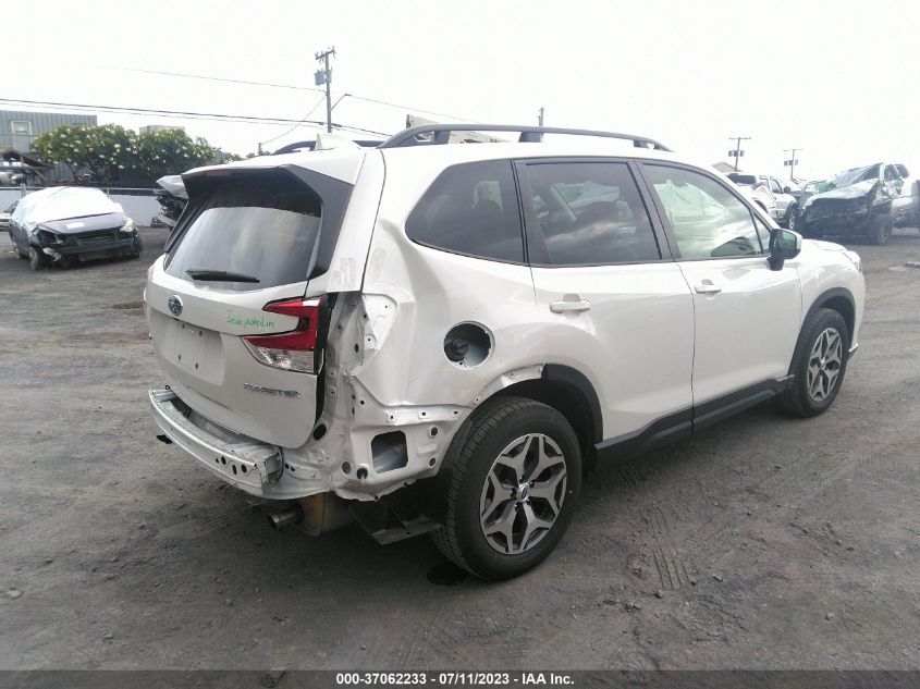 2023 SUBARU FORESTER PREMIUM - JF2SKADC8PH419482