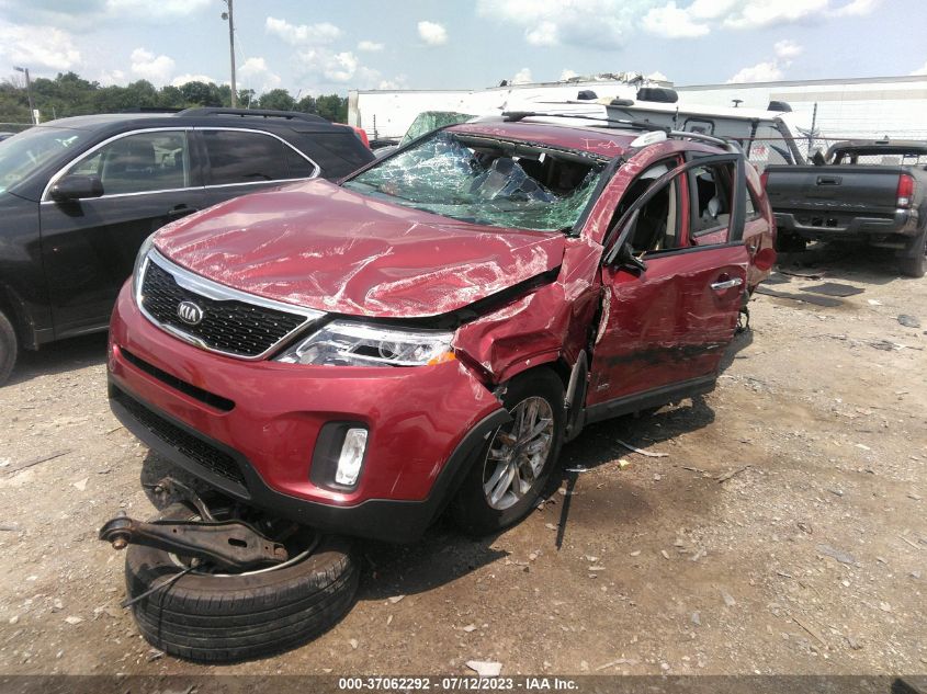 2015 KIA SORENTO LX - 5XYKTCA60FG628499