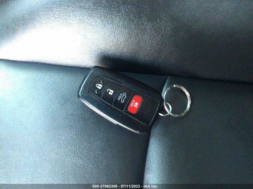 2019 TOYOTA RAV4 XLE PREMIUM - JTMA1RFV4KD036049