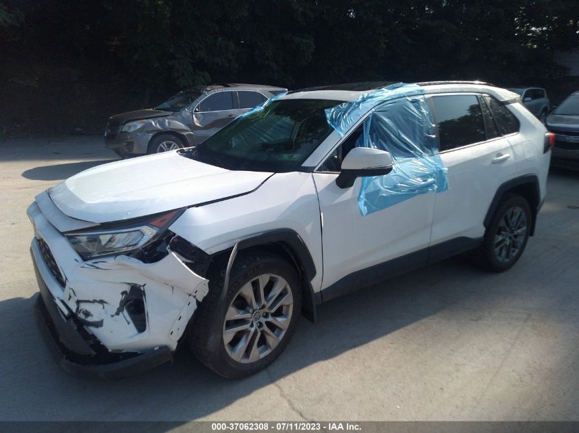 2019 TOYOTA RAV4 XLE PREMIUM - JTMA1RFV4KD036049
