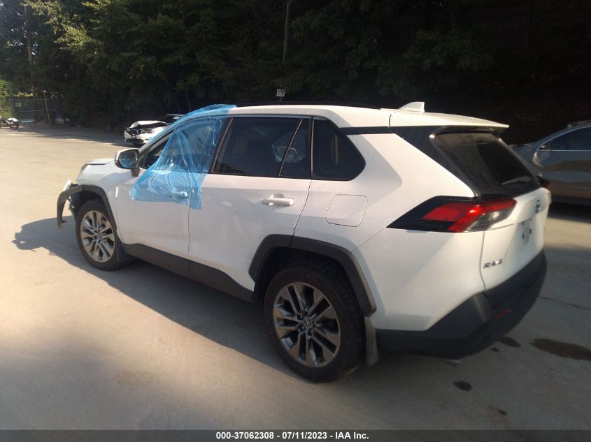 2019 TOYOTA RAV4 XLE PREMIUM - JTMA1RFV4KD036049
