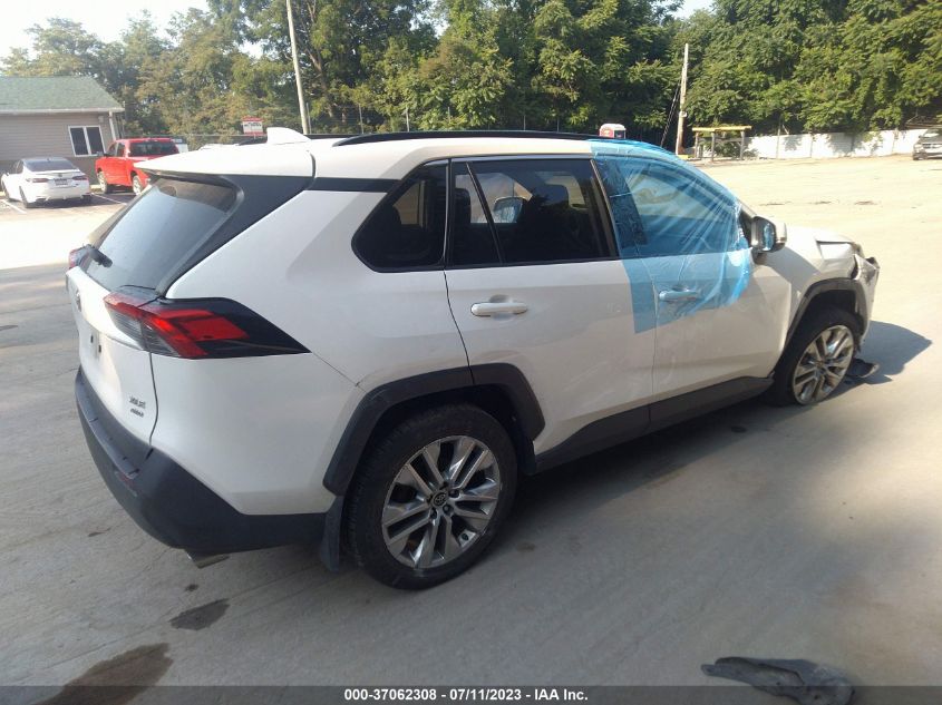 2019 TOYOTA RAV4 XLE PREMIUM - JTMA1RFV4KD036049