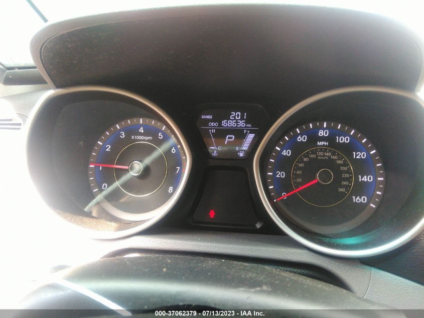 2013 HYUNDAI ELANTRA COUPE GS KMHDH6AE5DU003946