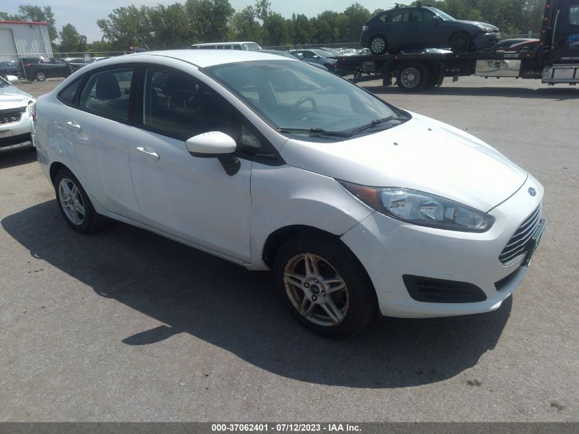 2019 FORD FIESTA SE - 3FADP4BJ4KM135045