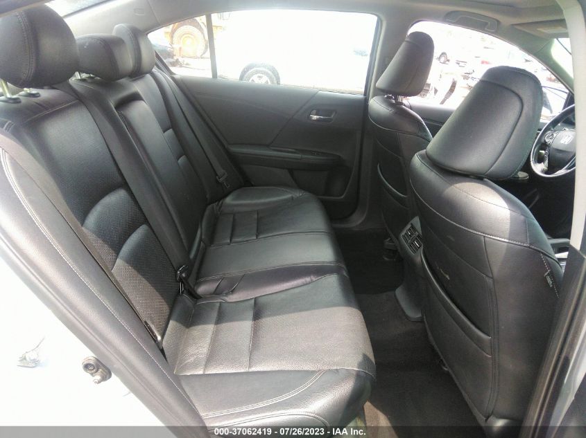 2017 HONDA ACCORD SEDAN EX-L - 1HGCR2F82HA182903