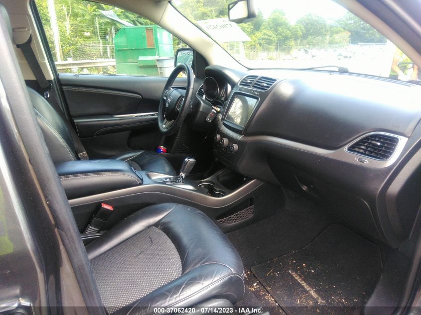 2017 DODGE JOURNEY CROSSROAD PLUS - 3C4PDCGG1HT625867