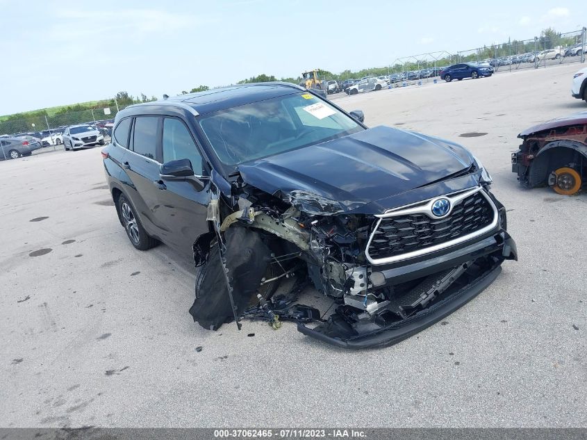 2023 TOYOTA HIGHLANDER HYBRID XLE/HYBRID XLE BRO - 5TDKBRCH9PS576184