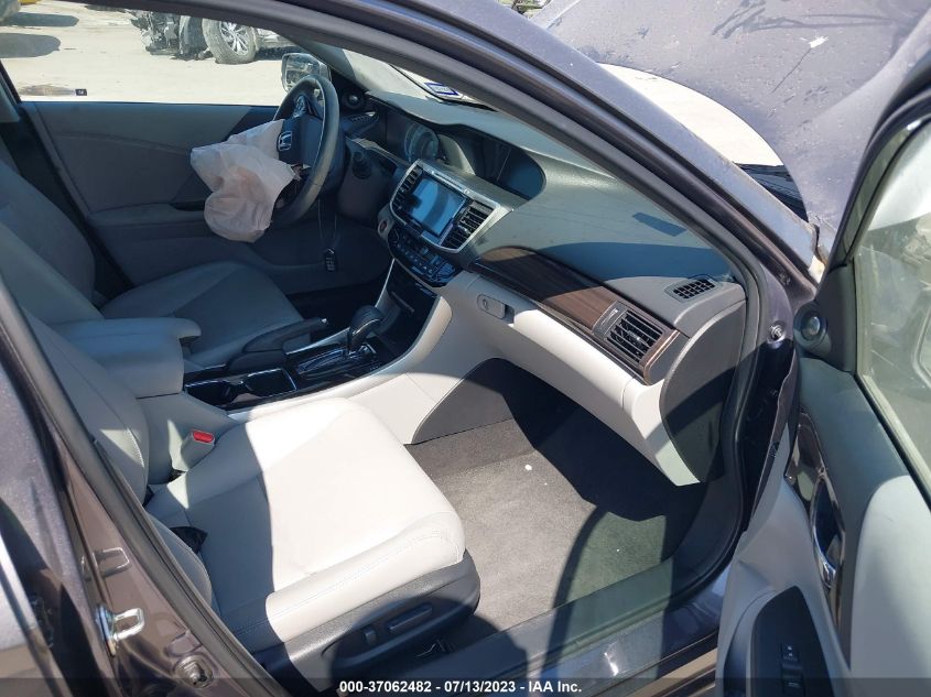 2017 HONDA ACCORD SEDAN EX-L V6 - 1HGCR3F84HA005131