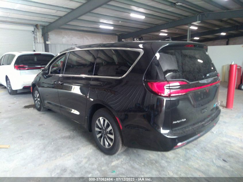 2023 CHRYSLER PACIFICA - 2C4RC1L70PR558900