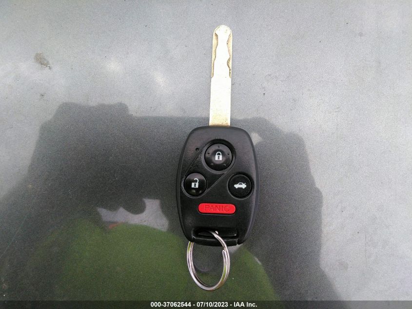 2013 HONDA CIVIC SDN LX - 19XFB2F52DE282643