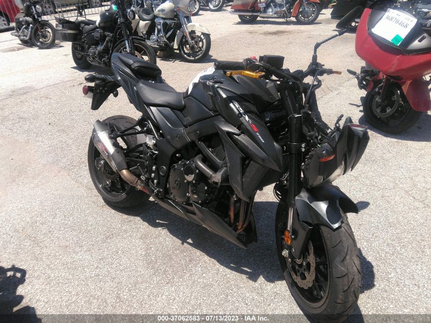2022 SUZUKI GSX-S750 M/Z - JS1C533BXN7102119