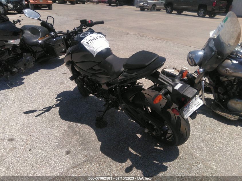 2022 SUZUKI GSX-S750 M/Z - JS1C533BXN7102119