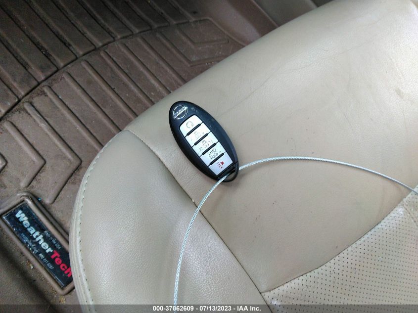 2016 NISSAN PATHFINDER PLATINUM - 5N1AR2MM5GC615084